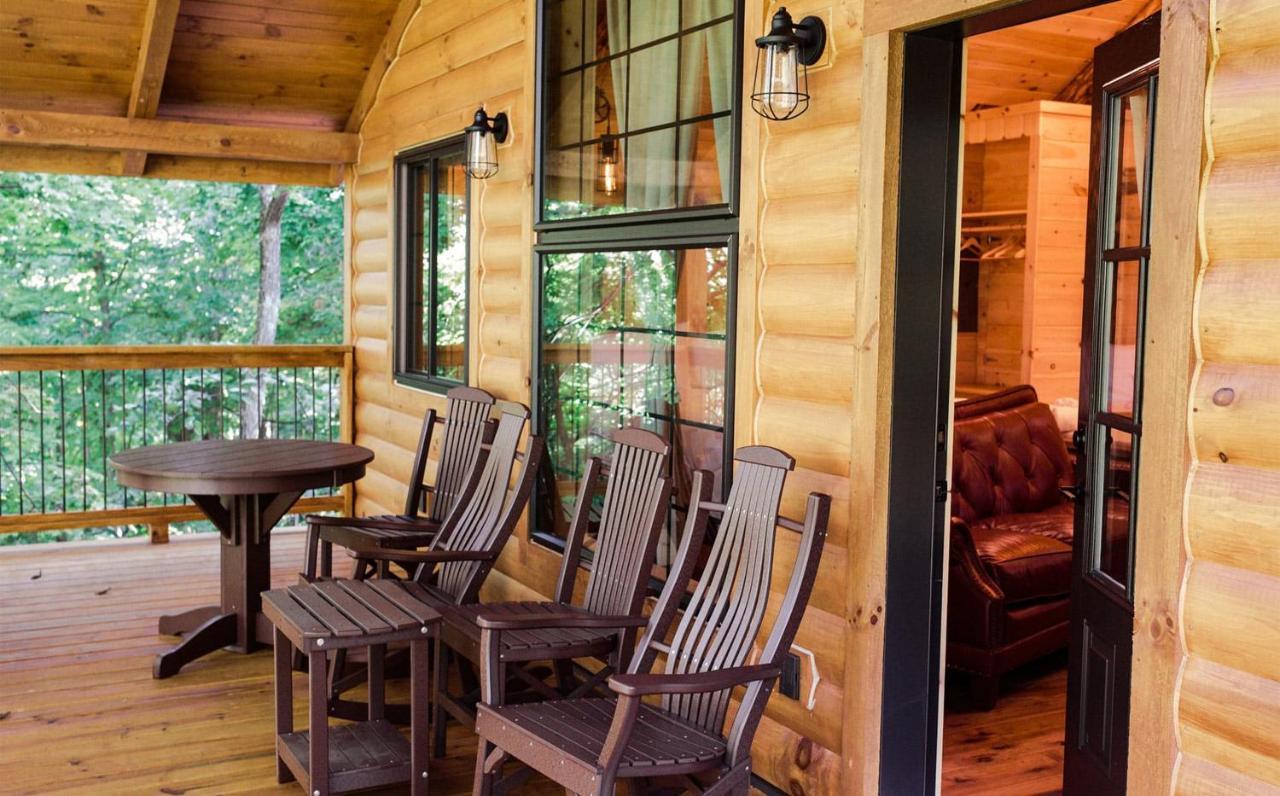Cricket Hill Treehouse By Amish Country Lodging Милърсбърг Екстериор снимка